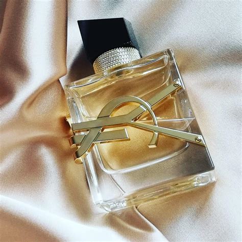 yves saint laurent perfume for woman